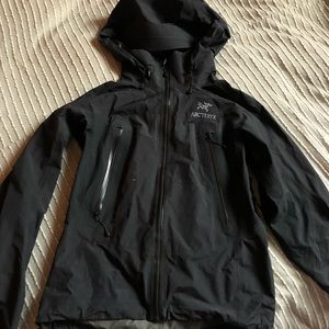 Arc’teryx Women’s Alpha AR Jacket